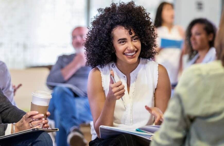 Psicologia padroneggia questi 7 gesti per emanare calma anche quando sei stressato! La tua guida segreta alla serenità